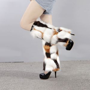 Bold and Cosy Leg Warmers in Brown SD106