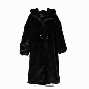 SK070 Super snuggling coat in Black
