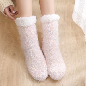 SDK067 Long slipper socks in Pale Pink