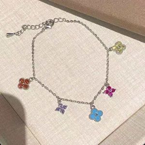 Multi-Color Crystal Clover Bracelet