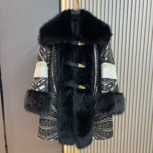 Sequins and Faux Fur-Lined Winter Coat in Black DH27