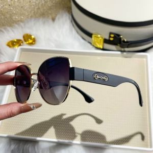 Gradient Lenses Horsebit Glamour Sunglasses