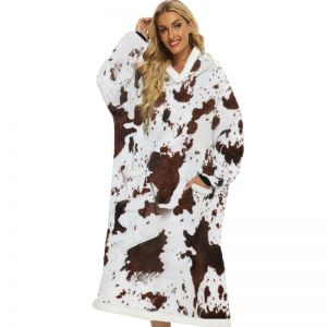 Z031 fleece lining cosy tv hoodies in Brown Cow print