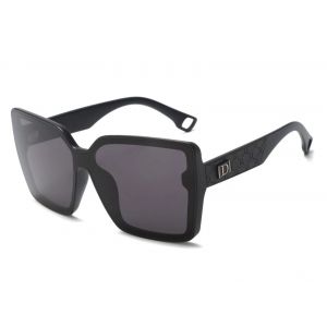 80010 Letter D and side patter detail sunglasses in Black