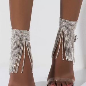 EUR115 Chunky tassel ankle band in Silver