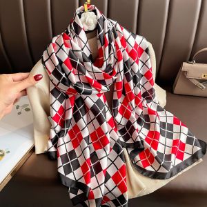 TT262 Square print satin scarf in Red