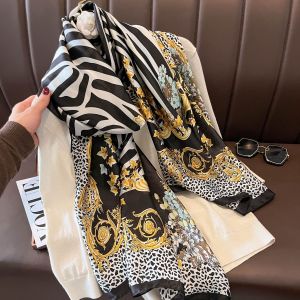 TT282 Leopard and flowers satin scarf in Black/White