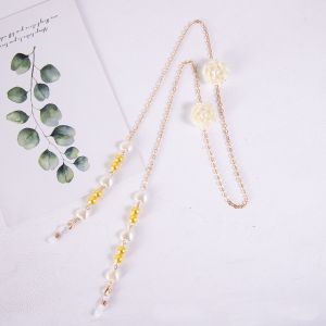 SC047 garden Rose and pearl mix sunglasses chain in Lemon