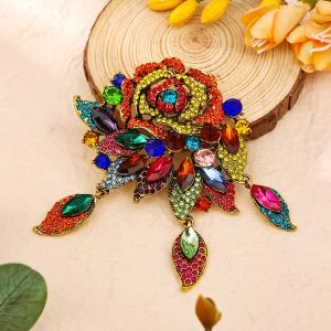 Flower Chic Rhinestone Brooch in Multicolours