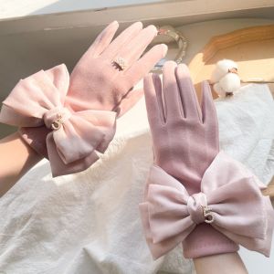 HA242 No.5 gloves with crystal ring in baby Pink