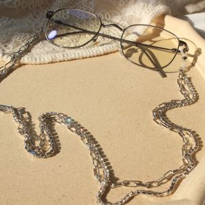 SC064 Double crystal sunglasses chain in Silver