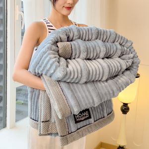 Luxury Ribbed Faux Fur Throw Blanket (180cm*200cm)
