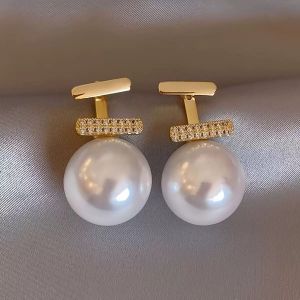 Modern Geometric T-Bar Pearl Earrings