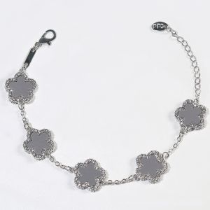 EUR348 Five petals bracelet in Grey (SILVER TONE)