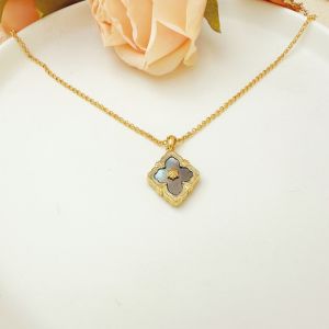 Delicate Necklace with Gold Detailing in Grey NEK546