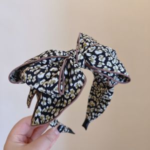Versatile Leopard Print Oversize Bow Headband in Green HA854