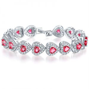 EUR161 crystal heart bracelet in Ruby Red