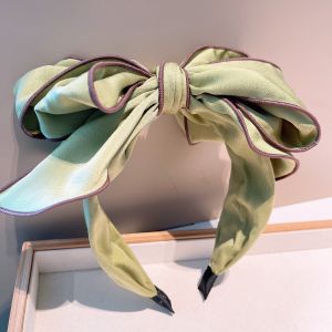 Textured Oversize Bow Headband