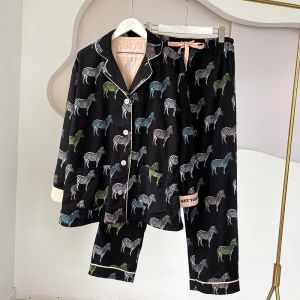 P007 Zebra print pyjama set in Black