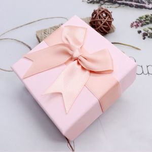 BAG002 small Jewellery gift box with bow detail in Baby Pink