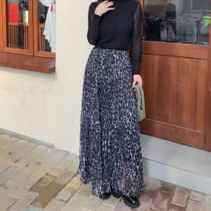 Leopard Print Pleated Maxi Skirt in Grey