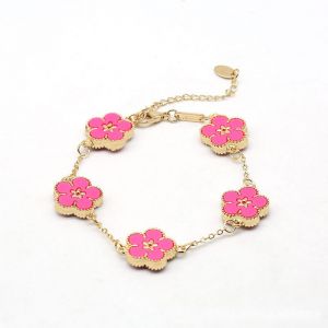 EUR154 five petals bracelet in Rose Pink