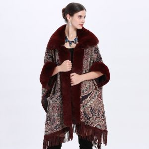 Luxurious Paisley Cape with Faux Fur Collar and Cuffs