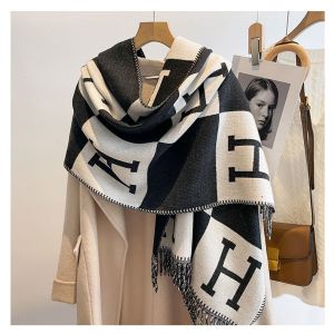 Elegant H-Pattern Shawl Wool Scarf in Black WS049