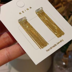EUR419 Tassels earrings in Gold