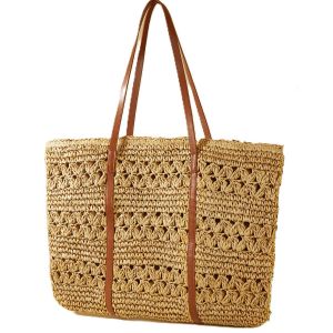 A189 large casual natural straw beach bag in Tan
