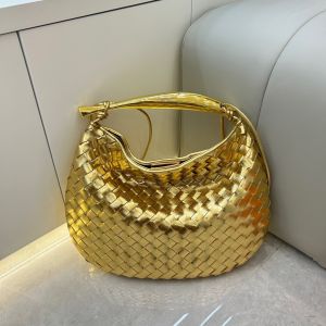 B1861 Woven handbag with Gold metal handle in Gold