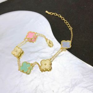 Four Petals Multicoloured Bracelet